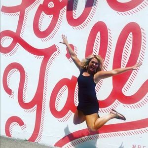 Meet your Posher, Christy